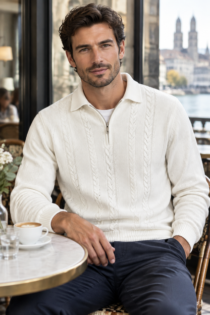 Herren-Strickpullover mit Zopfmuster und Reißverschlusskragen